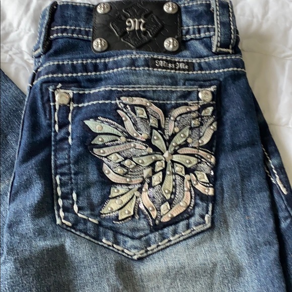 Miss Me Jeans - Picture 1 of 4